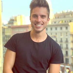 Selling some items I have bought & barely used